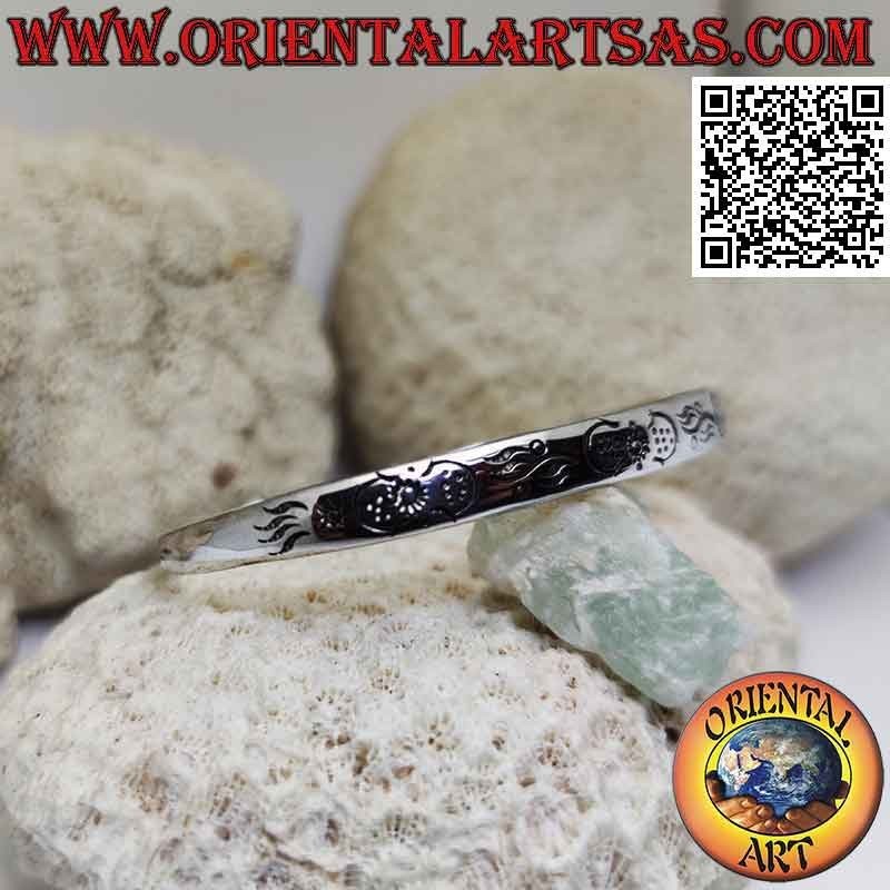 Bracelet rigide en argent 925 ‰ gravures astrales et boule terminale