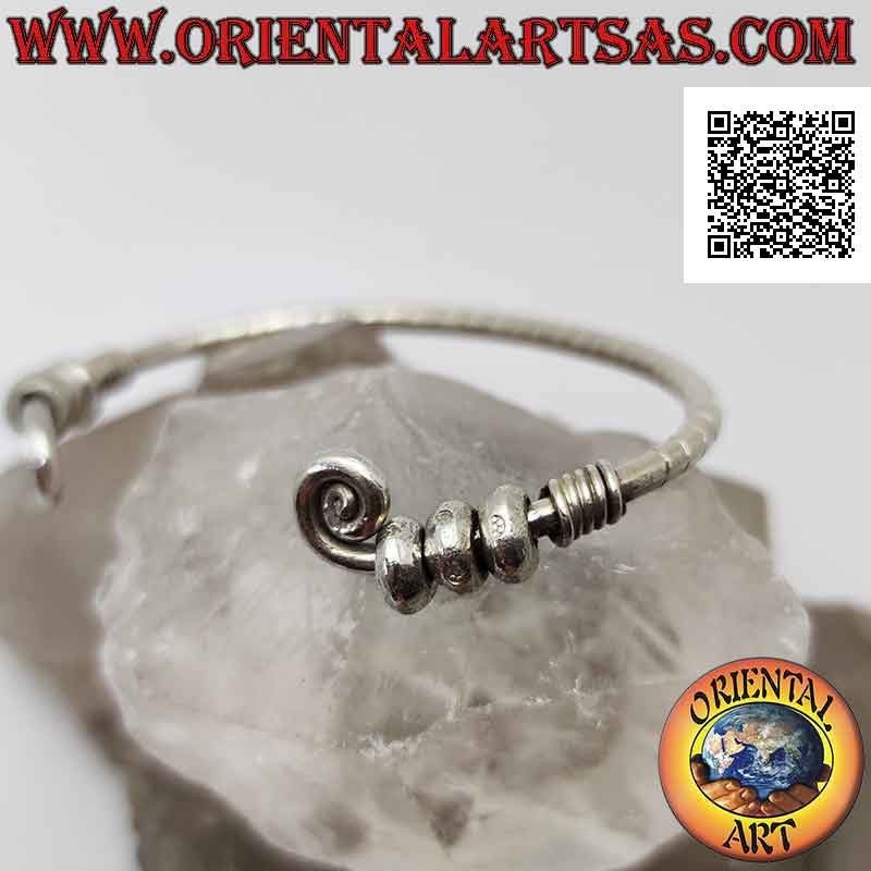 Starres Armband in 925 ‰ Silberröhren gestreift mit Spiralen an den Enden und beweglichen Donuts