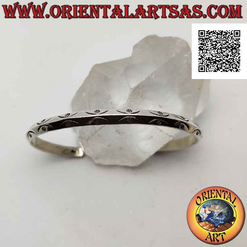 Dreieckiges 925 ‰ Silbernes starres Armband mit gravierten Booten und Blumen