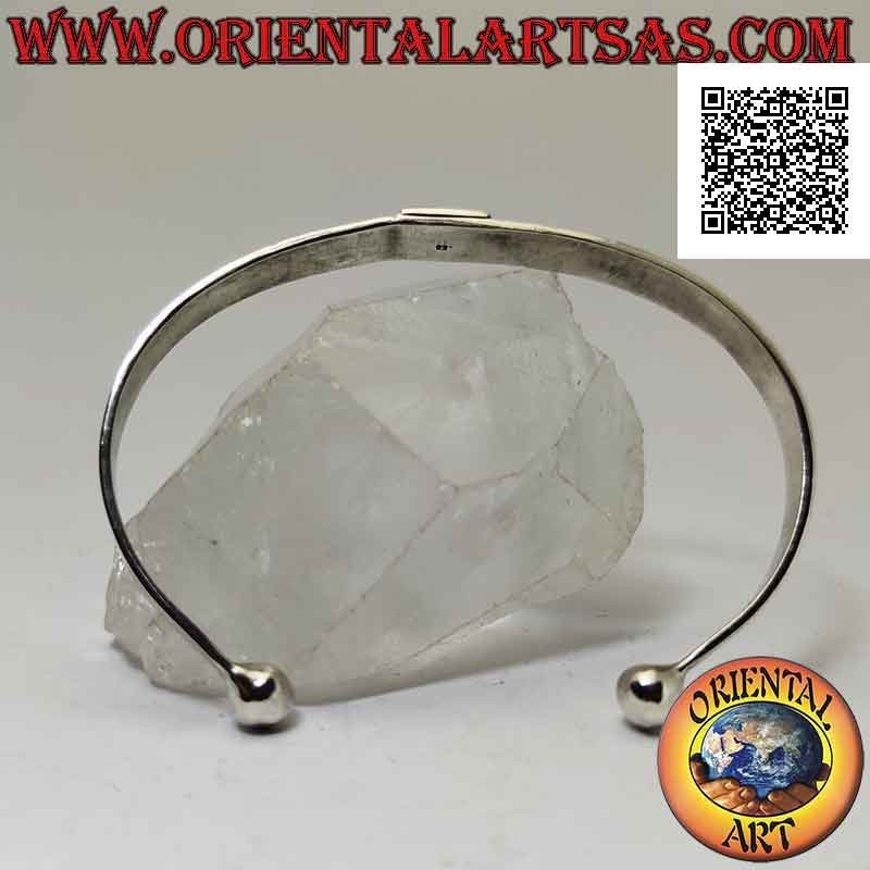Bracelet plat rigide en argent 925 ‰ avec pyramide centrale et diverses gravures géométriques