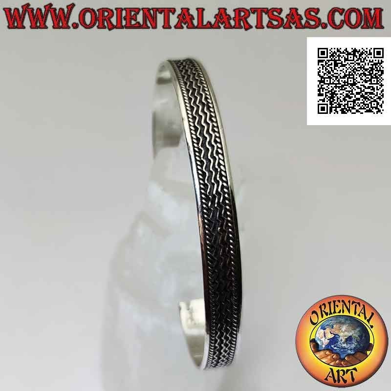 Pulsera rígida en plata 925 ‰ con trío de hilos en bajorrelieve entrelazados