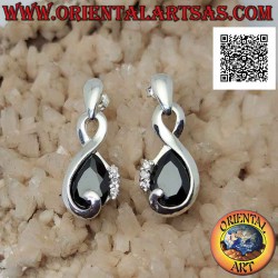 Silberne Ohrringe in Form...