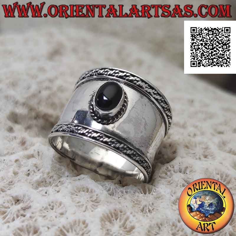 Wide band silver ring with oval onyx and intertwining on the sides, Bali (24)