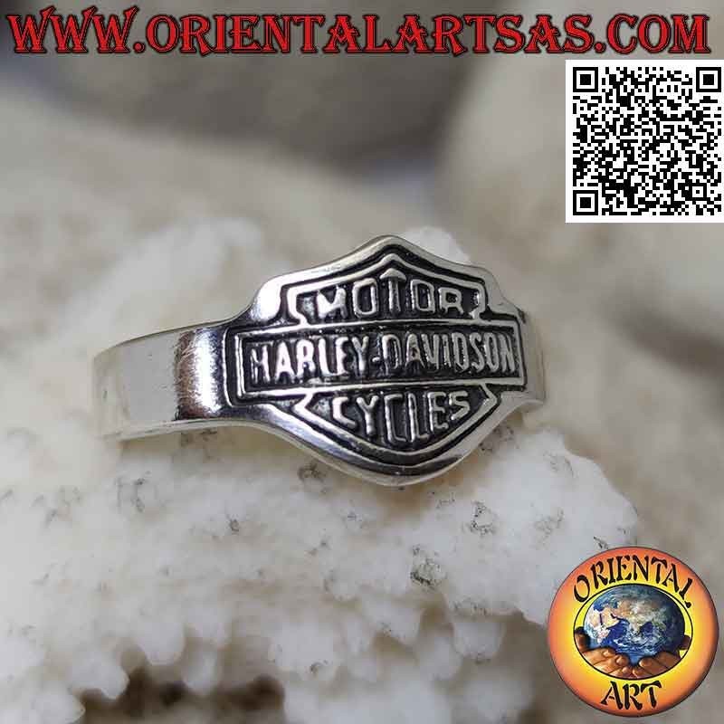 Anello in argento liscio con logo "Harley Davidson" in bassorilievo curvo