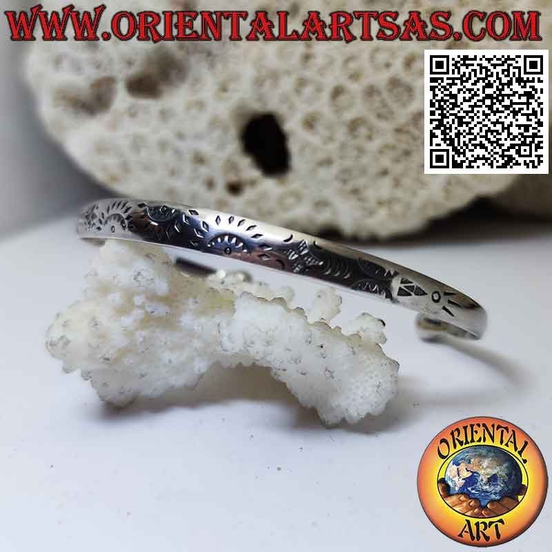 Rigid bracelet in 925 ‰ silver with mirror engraved tribal half sun