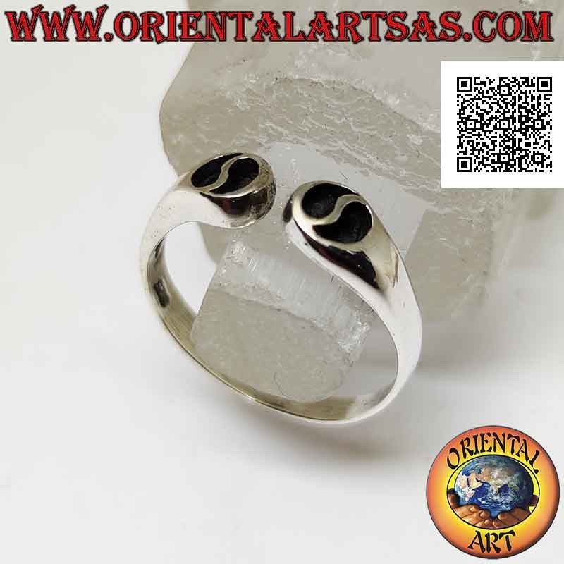 Bague en argent ouverte devant avec yin yang évidé (libre du mal et du bien), réglable
