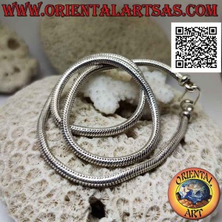 Collar de plata de 700 ‰ con eslabón "serpiente" de 52 cm x 4 mm