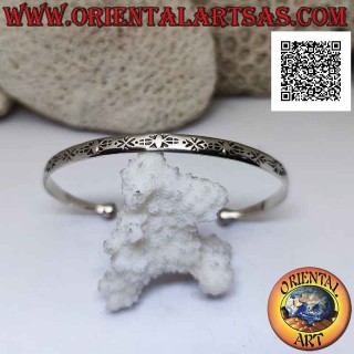 Pulsera rígida en plata 925 ‰ con corazones, cuadrados y V grabada en forma alterna