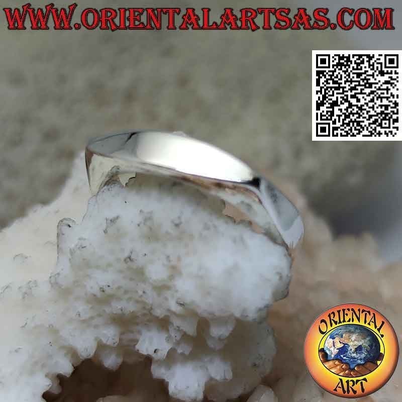 Smooth silver ring flattened on the front with an elongated narrow oval
