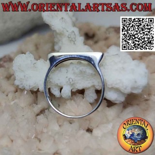 Bague étroite en argent lisse avec rectangle étroit en relief et agrandi