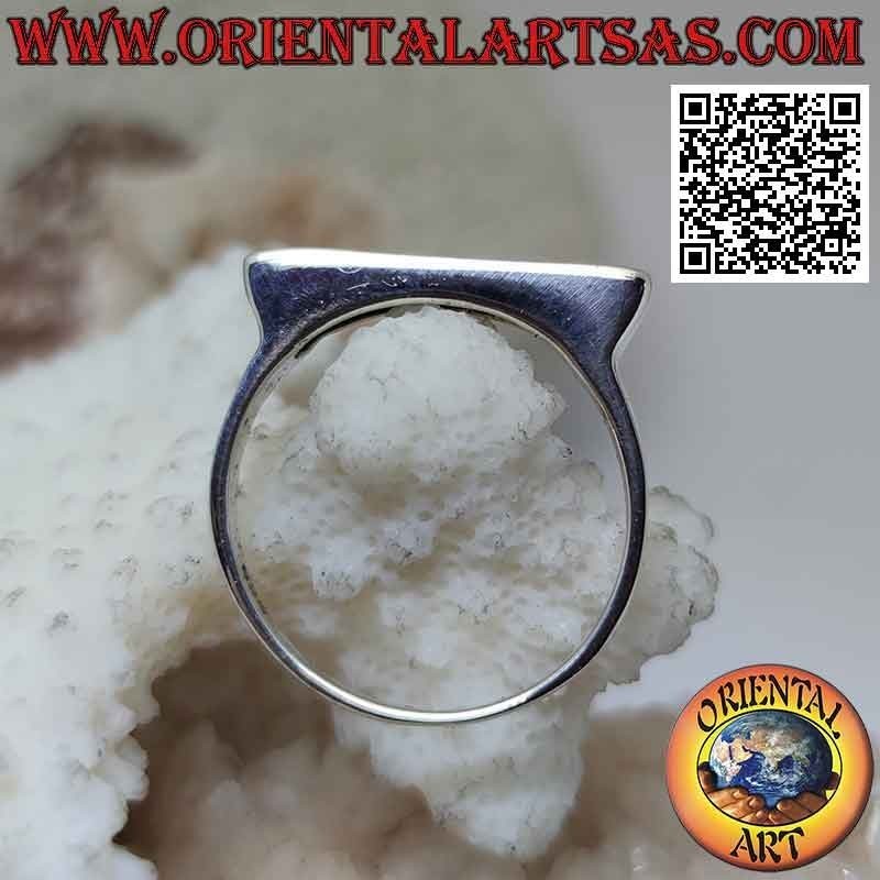 Anello in argento liscio stretto con rettangolo stretto rialzato e allrgato