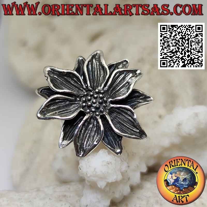 Anillo de plata en forma de flor de loto grande