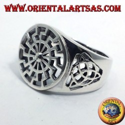 anillo de plata con el sol negro nodo Tyrone