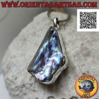 Pendentif en argent en forme de triangle irrégulier avec coquillage paua (ormeau)