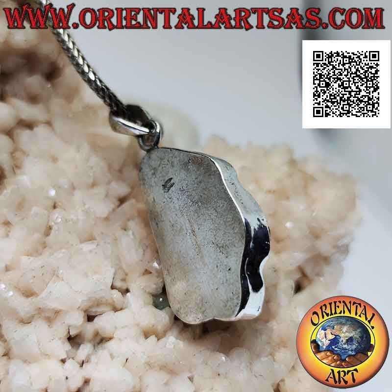 Colgante ancho de plata de forma irregular con concha de paua (abulón)