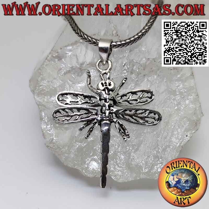 Colgante de plata en forma de libélula con alas móviles caladas (grande)
