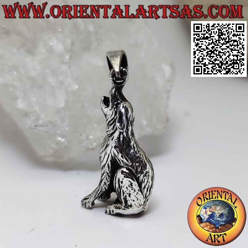 Pendentif en argent en forme de loup hurlant en trois dimensions