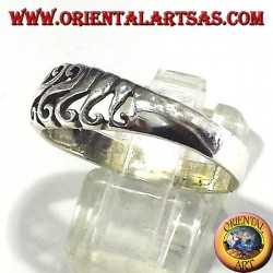 Silberring durchbohrt