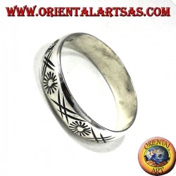 wedding ring engraved silver sun hand