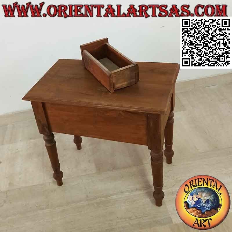 Mesita étnica con cajón entre girasoles en relieve en madera de teca