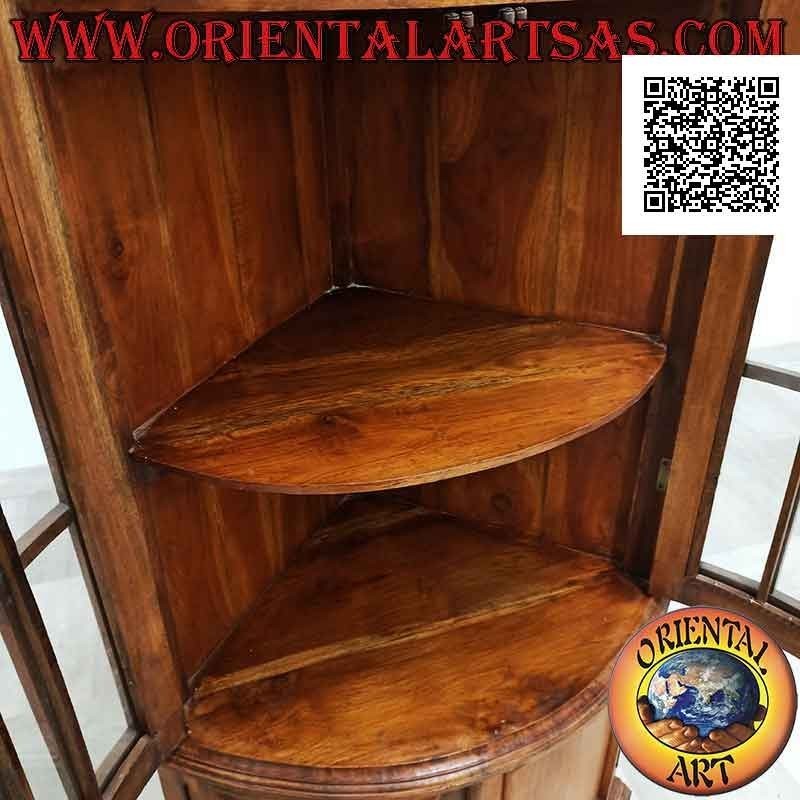 Vitrine d'angle Cake slice à deux portes (3 étagères en verre et 1 fermée) en bois de teck