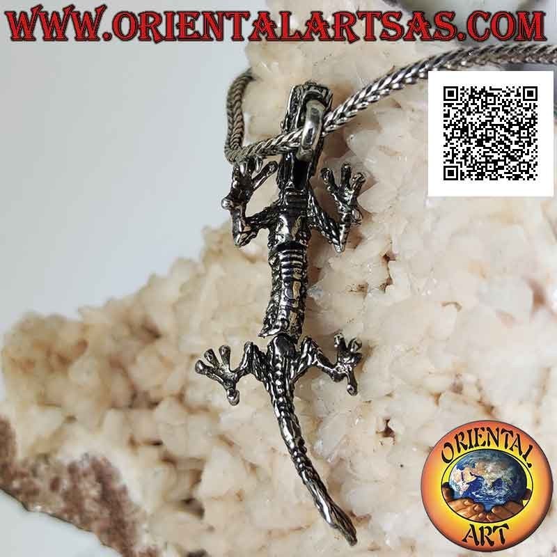 Silberner Anhänger in Form eines orientalischen (chinesischen) Drachen integral dreidimensional beweglich