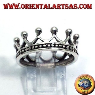 Bague en argent 925 en forme de couronne avec décoration de microsphères et finition vieillie.