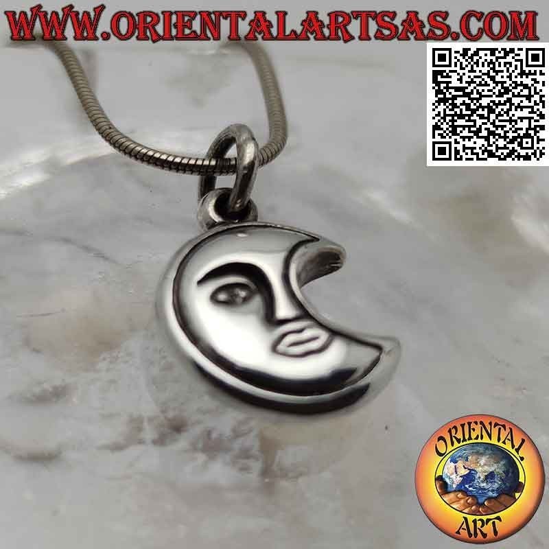 Silver pendant, double-sided rounded crescent with engraved half face