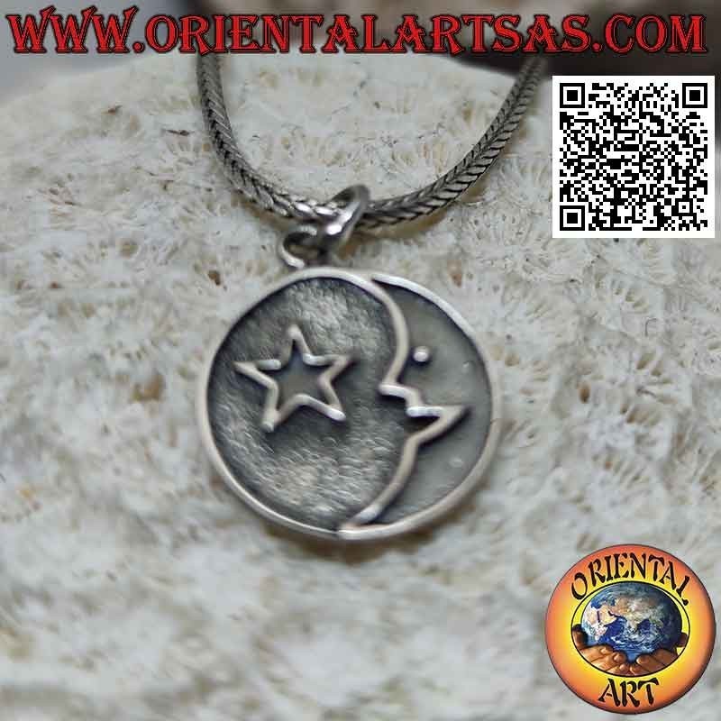 Pendentif en argent, médaille avec lune et étoile en bas-relief