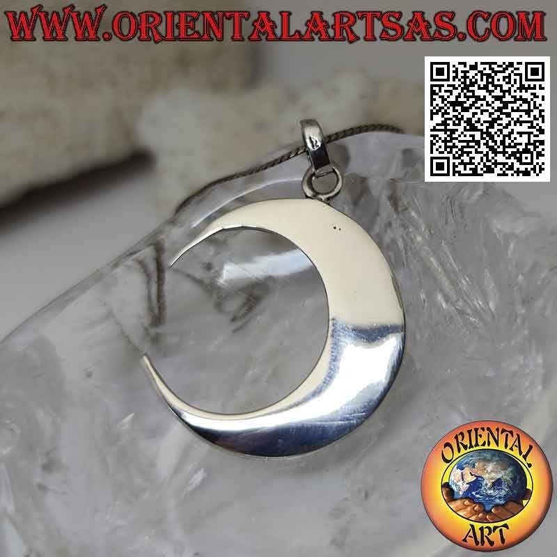 Silver pendant, smooth crescent with elongated and pointed tips