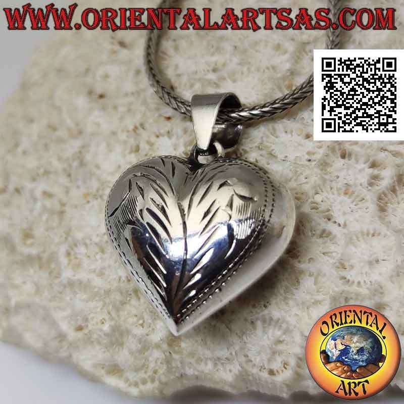 Silver pendant, smooth rounded heart with engravings