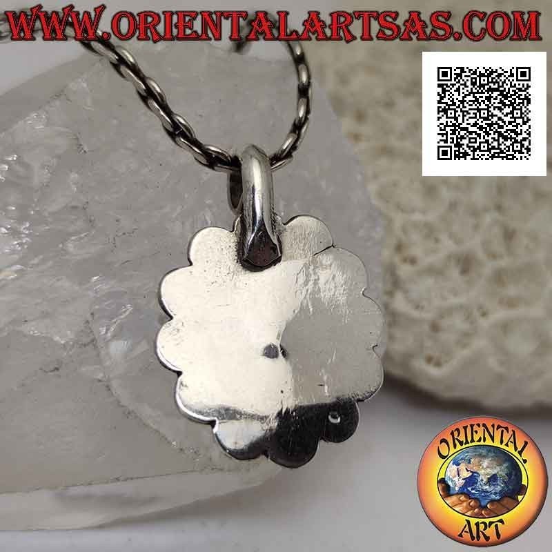 Pendentif en argent avec labradorite ovale entourée de disques perforés