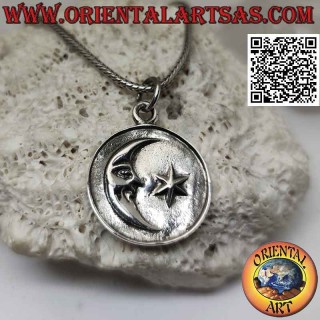 Pendentif en argent, médaille avec lune et étoile en relief