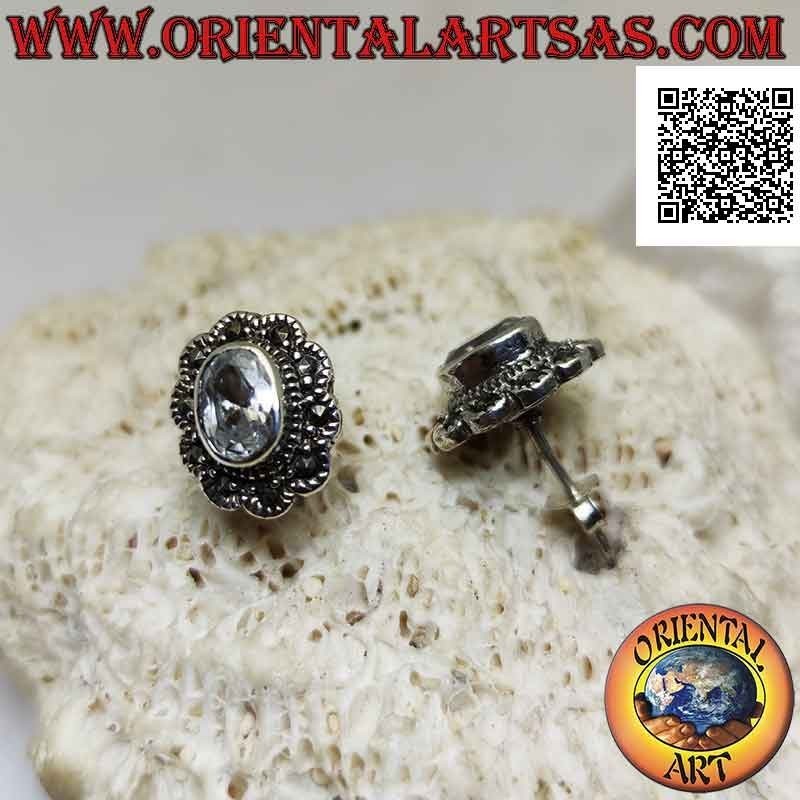 Orecchini in argento da lobo con zircone ovale con cornice a nuvoletta di marcassite