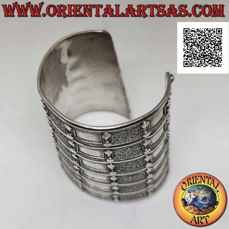 Bracelet jonc large en argent 925 ‰ "style esclave" avec décorations en relief (8,7 cm)