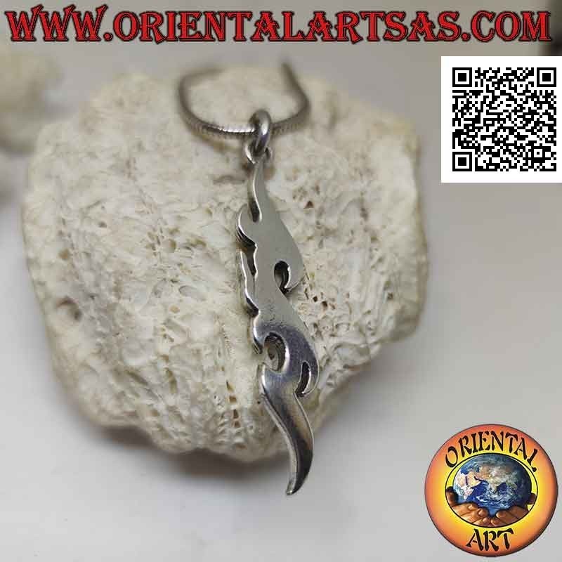 Pendentif en argent, tribal maori allongé