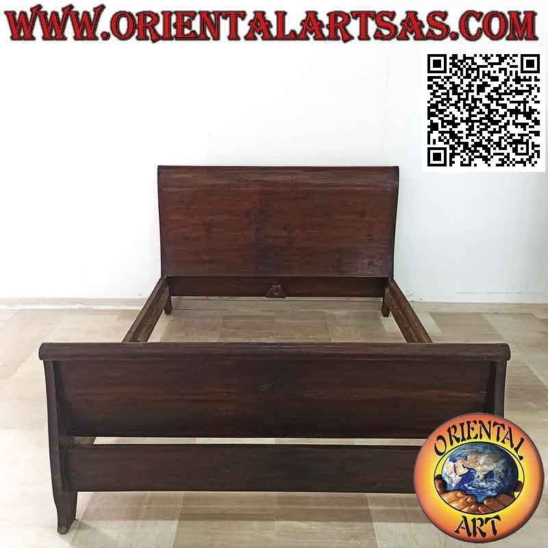 Cama doble de estilo étnico en madera de teca