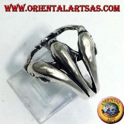 anello in argento, tre delfini