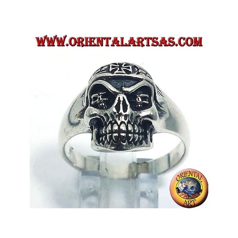 bague en argent, biker crâne avec croix de fer