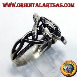 Silver ring, knot of six snakes
