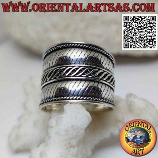 Anello fascia larga in argento con righe trasversali, Bali