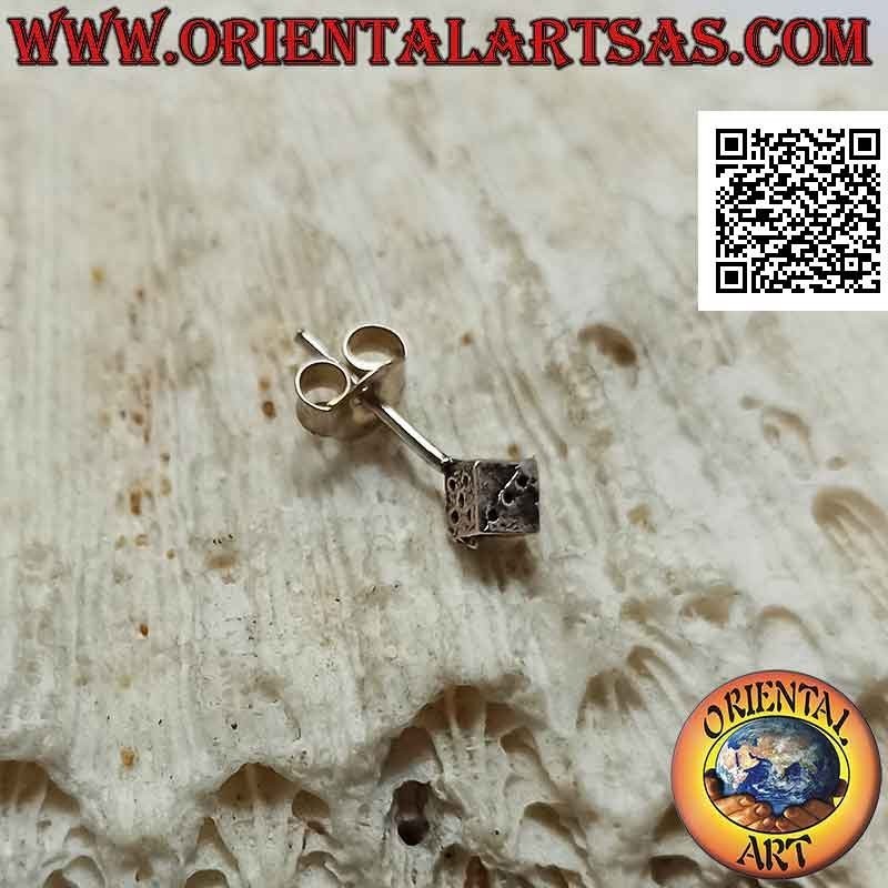 Mini boucle d'oreille en argent, le cube à six faces