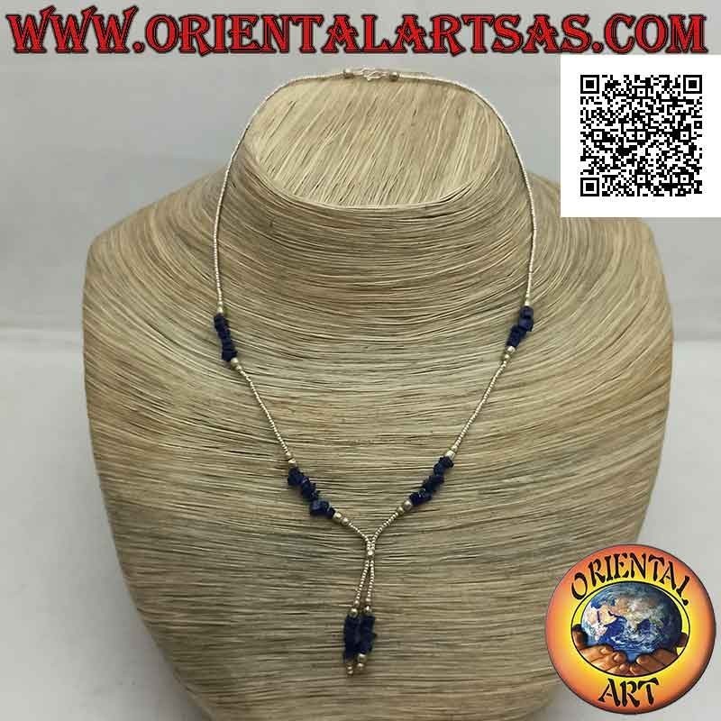 Chokerhalskette aus 925 ‰ Silberperlen und Lapislazuli-Fragmenten mit einem Büschel aufgereiht