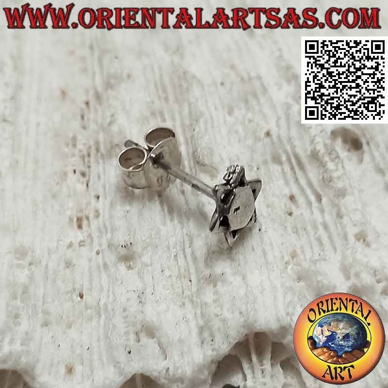 Mini boucle d'oreille en argent, l'étoile de David avec hexagone central