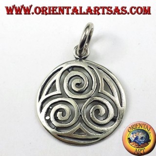 silver pendant, The triple spiral druids
