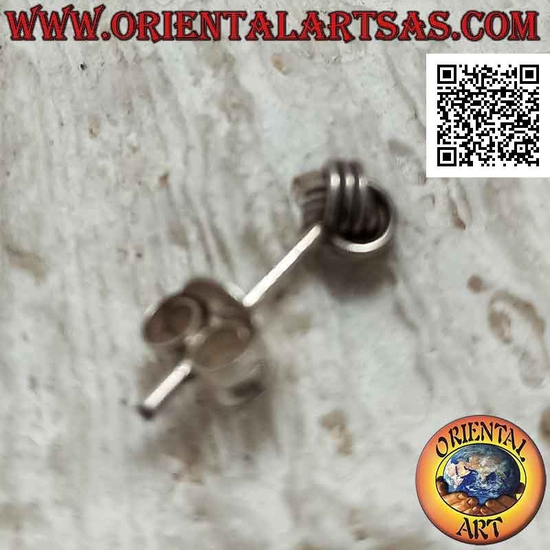 Mini orecchino in argento, la palla del Sepak Takraw