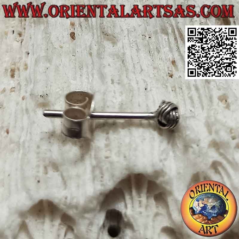 Mini orecchino in argento, la palla del Sepak Takraw (piccola)