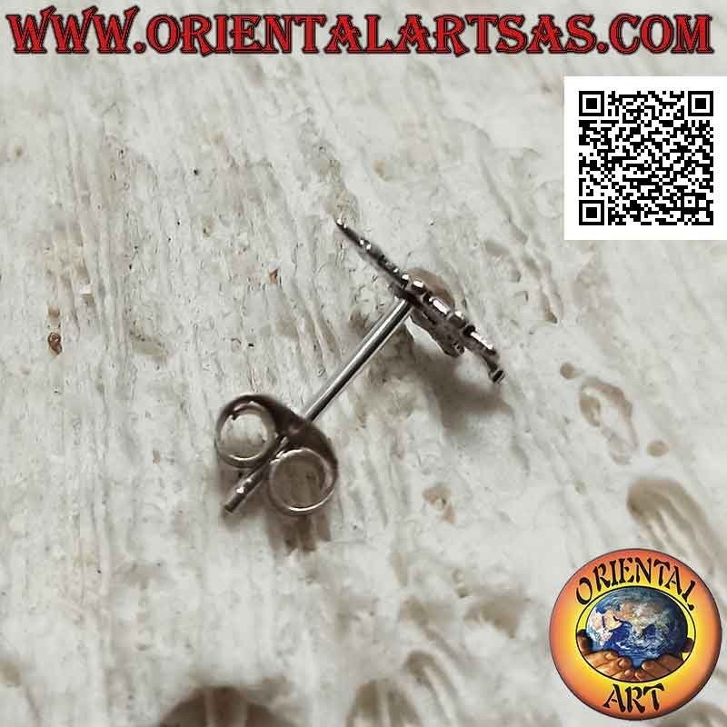 Mini silver earring, the Eiffel tower