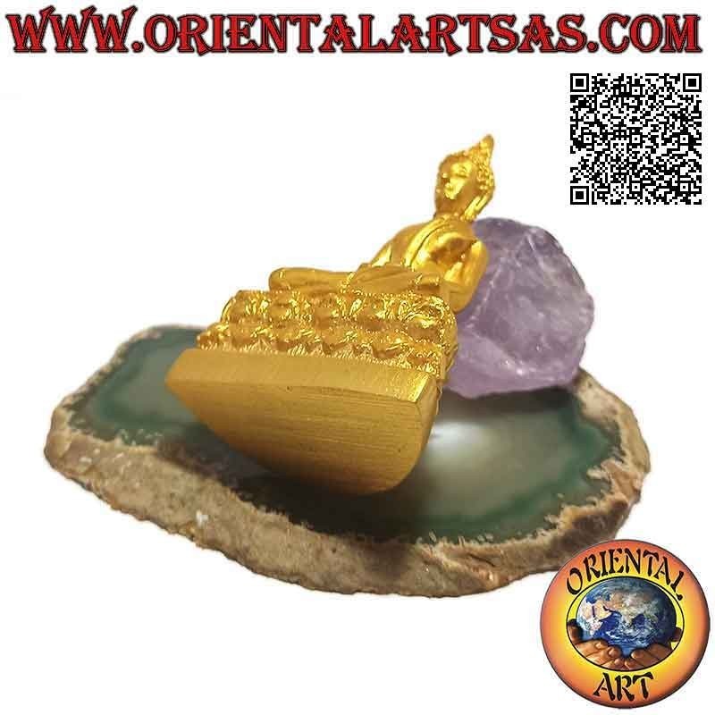 Buddha-Skulptur "Dhyana Mudra - Symbol der Meditation und Weisheit" auf einem Blumenbeet aus Harz (golden) 7 cm