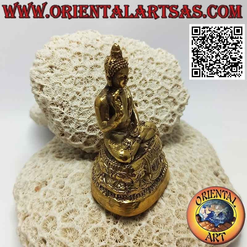 Scultura Buddha della benedizione sull'altare in ottone dorato da 7,5 cm
